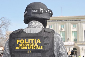 Întrebare lansată de Poliţia Română: „Care credeţi că este cea mai importantă calitate a unui luptător SAS?”